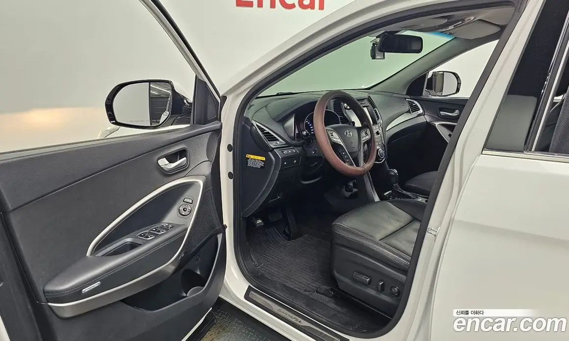 Hyundai Santa Fe 2015 2.0 автомат (гидро), фото 16