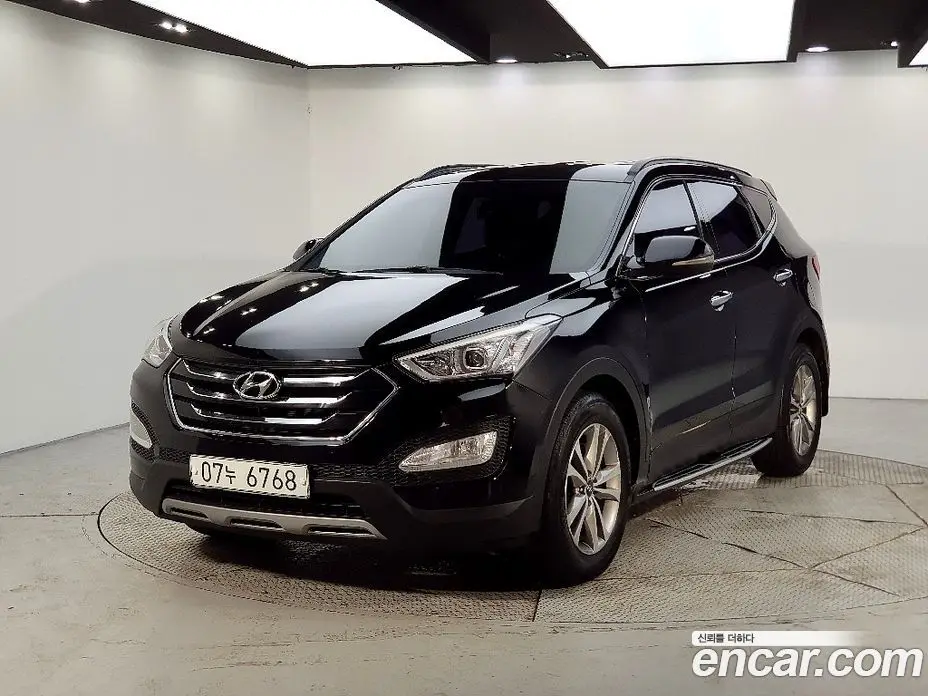 Hyundai Santa Fe 2015 2.0 автомат (гидро), фото 1 Hyundai Santa Fe 2015 2.0 автомат (гидро), фото 1