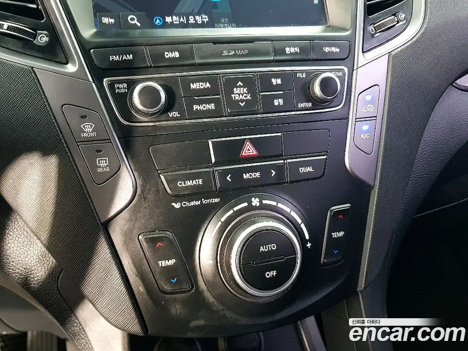 Hyundai Santa Fe 2015 2.0 автомат (гидро), фото 12 Hyundai Santa Fe 2015 2.0 автомат (гидро), фото 12