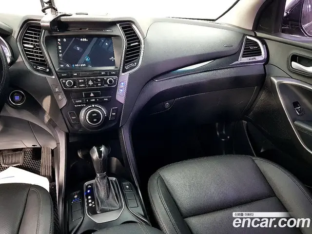 Hyundai Santa Fe 2015 2.0 автомат (гидро), миниатюра 10 Hyundai Santa Fe 2015 2.0 автомат (гидро), миниатюра 10
