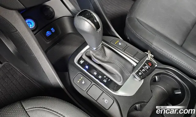 Hyundai Santa Fe 2016 2.0 автомат (гидро), миниатюра 9