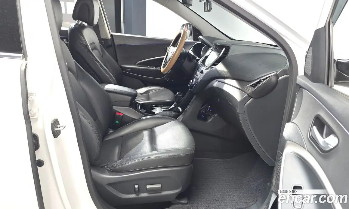 Hyundai Santa Fe 2016 2.2 автомат (гидро), фото 11