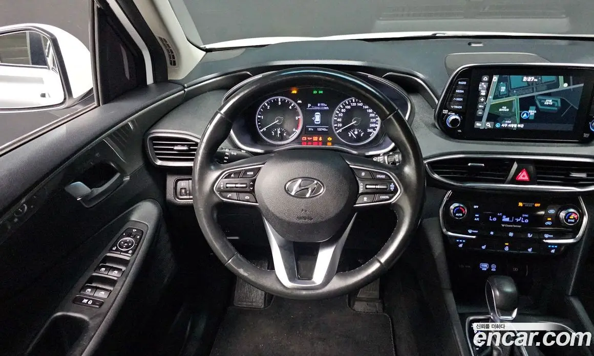 Hyundai Santa Fe 2018 2.0 автомат (гидро), фото 19