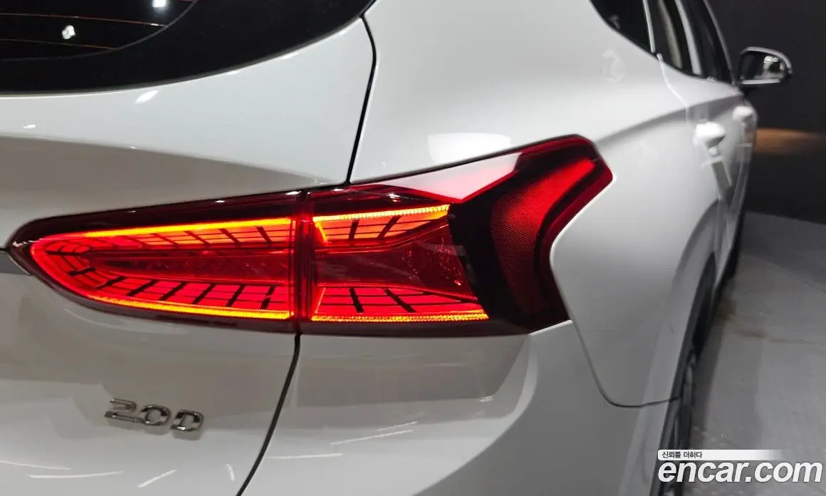 Hyundai Santa Fe 2018 2.0 автомат (гидро), фото 9