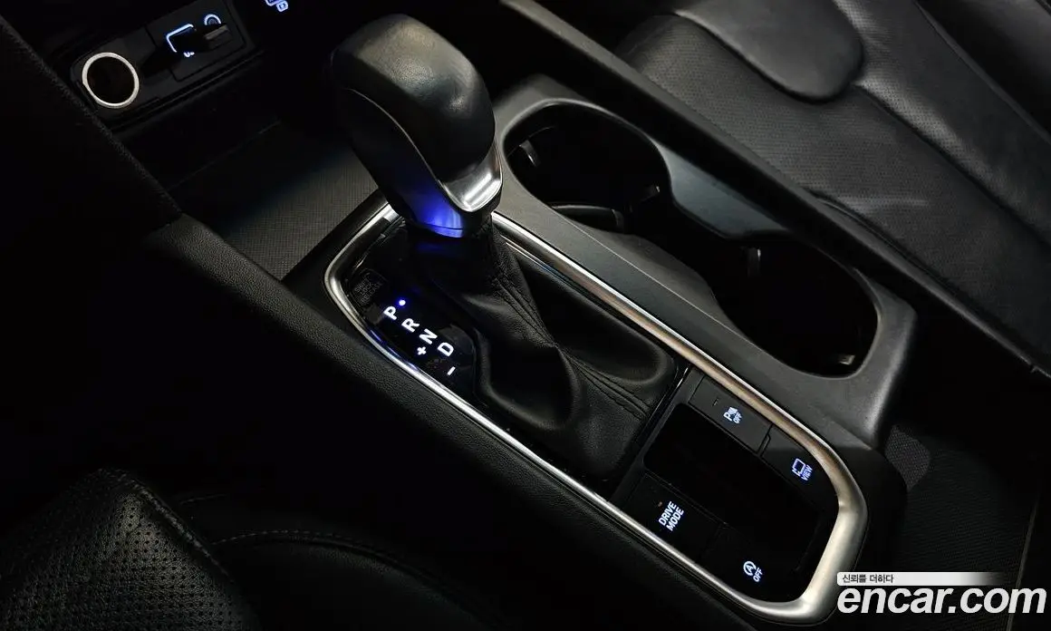 Hyundai Santa Fe 2019 2.0 автомат (гидро), фото 12