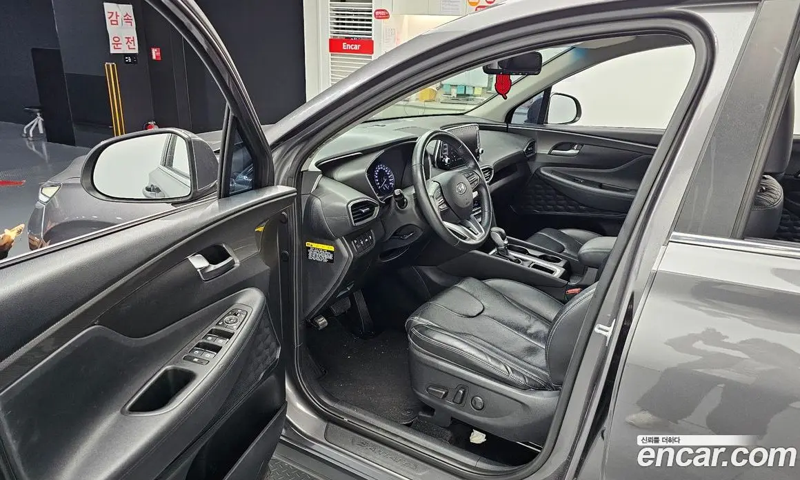 Hyundai Santa Fe 2019 2.0 автомат (гидро), фото 13