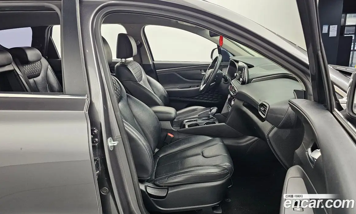 Hyundai Santa Fe 2019 2.0 автомат (гидро), фото 17