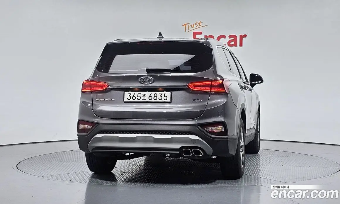 Hyundai Santa Fe 2019 2.0 автомат (гидро), фото 4