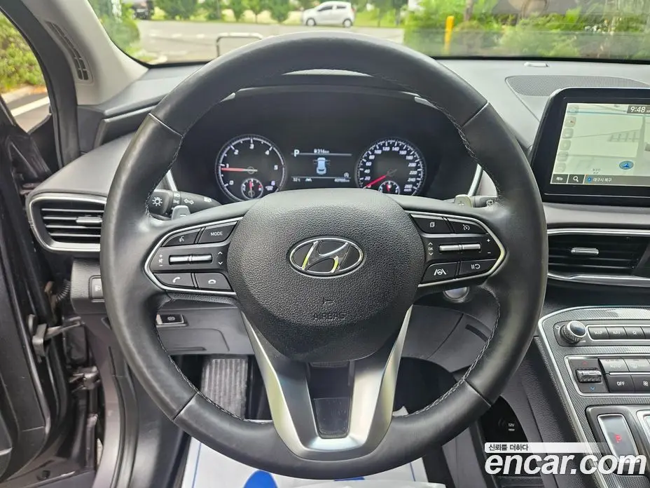 Hyundai Santa Fe 2022 2.2 автомат (гидро), фото 16