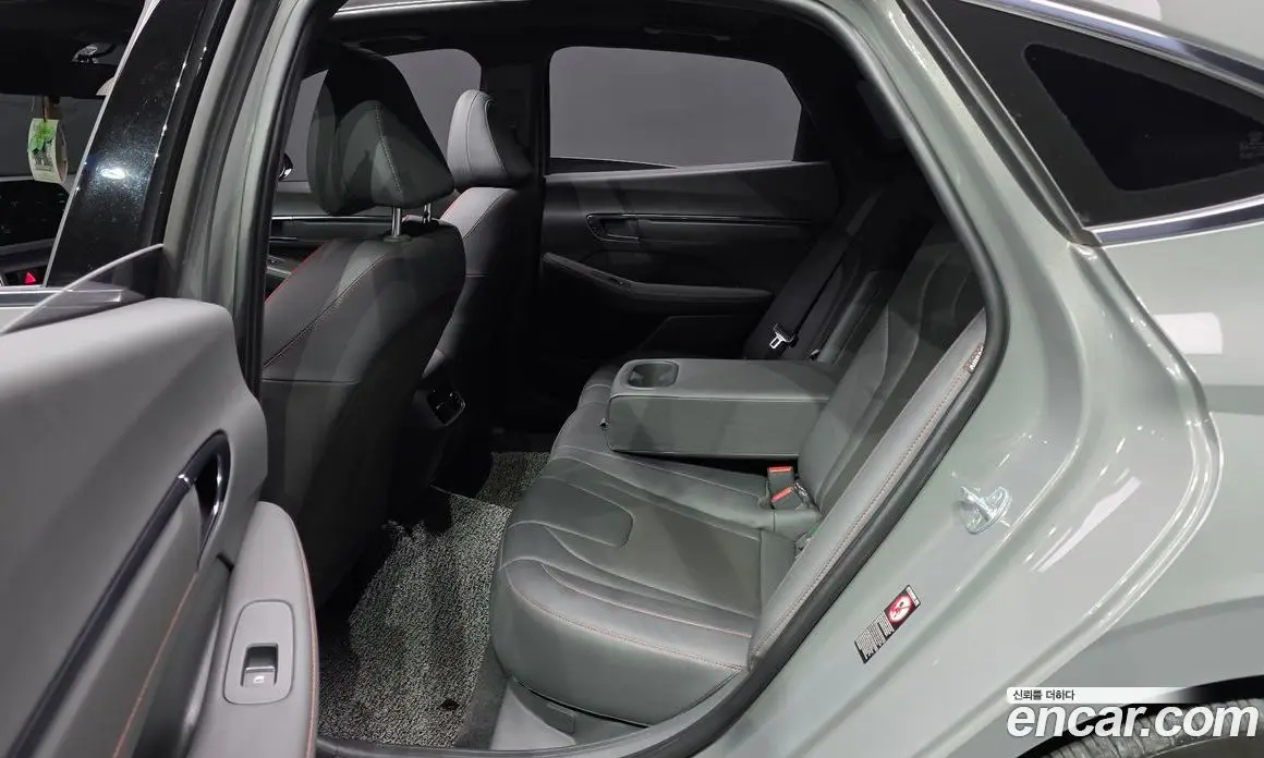 Hyundai Sonata 2022 2.5 автомат (гидро), фото 16