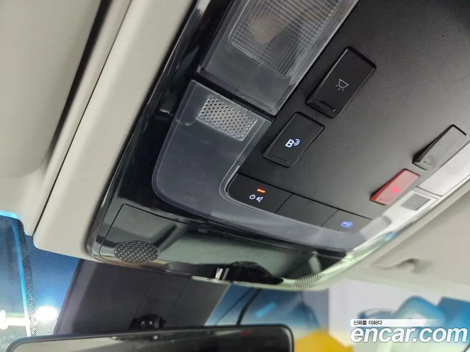 Hyundai Staria 2022 2.2 автомат (гидро), фото 17
