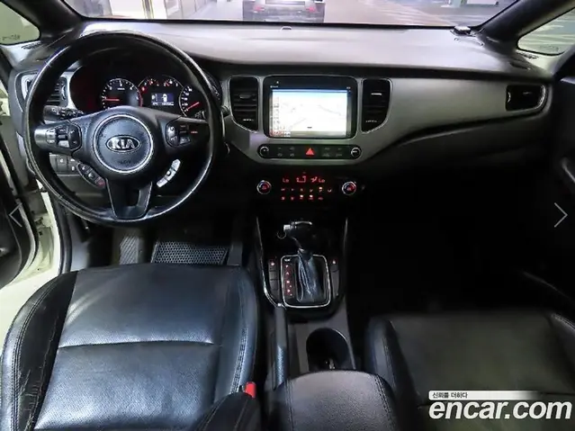 Kia Carens 2013 1.7 автомат (гидро), миниатюра 10