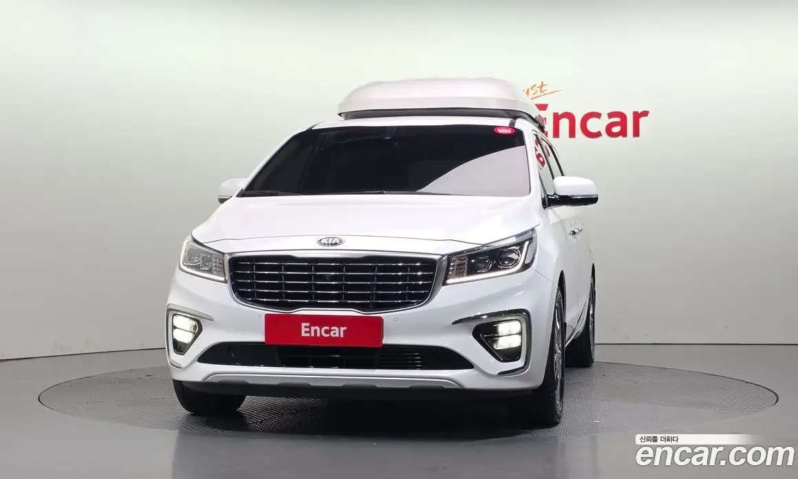 Kia Carnival 2018 2.2 автомат (гидро), фото 3 Kia Carnival 2018 2.2 автомат (гидро), фото 3