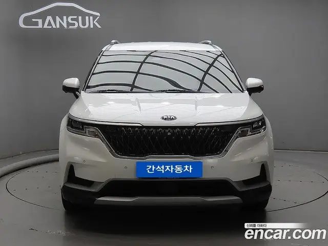 Kia Carnival 2021 2.2 автомат (гидро), миниатюра 3