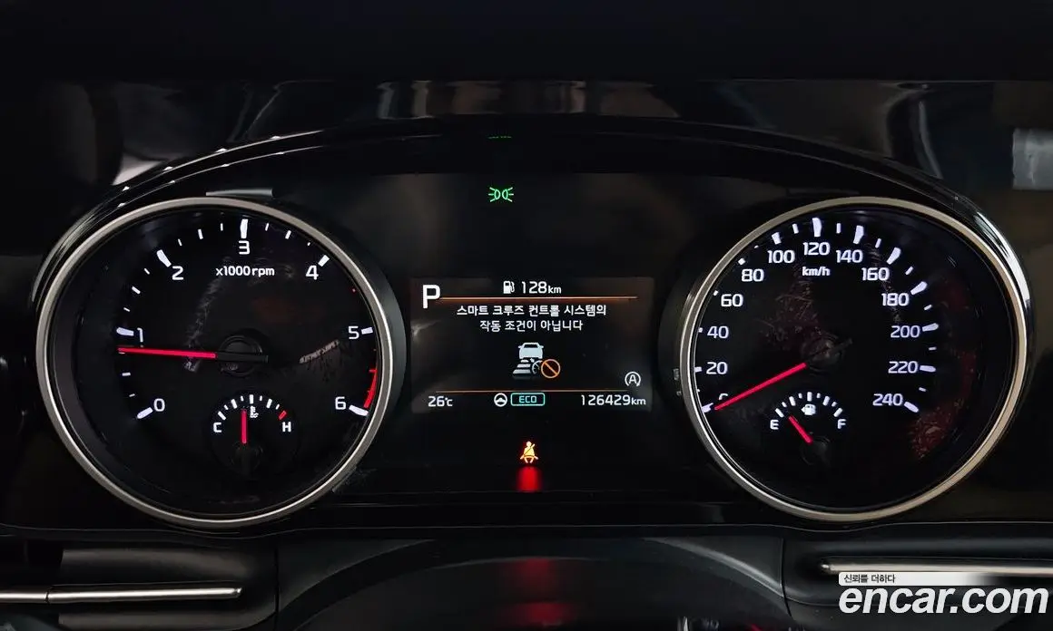 Kia Carnival 2021 2.2 автомат (гидро), фото 8