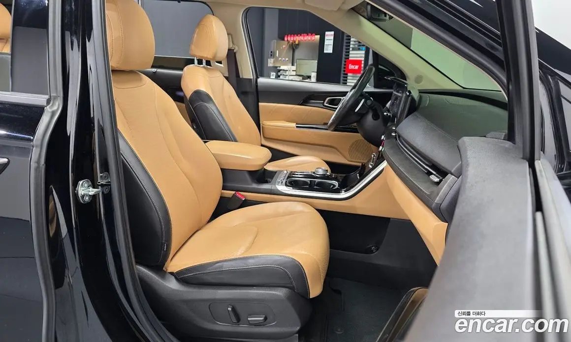 Kia Carnival 2023 2.2 автомат (гидро), фото 17