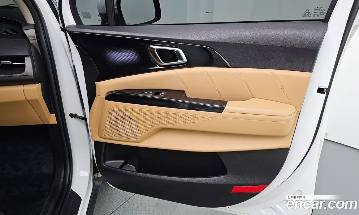 Kia Carnival 2023 2.2 автомат (гидро), фото 15