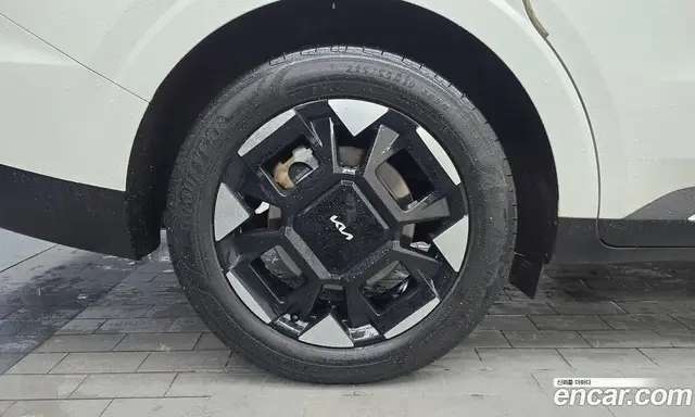 Kia Carnival 2024 2.2 автомат (гидро), миниатюра 5