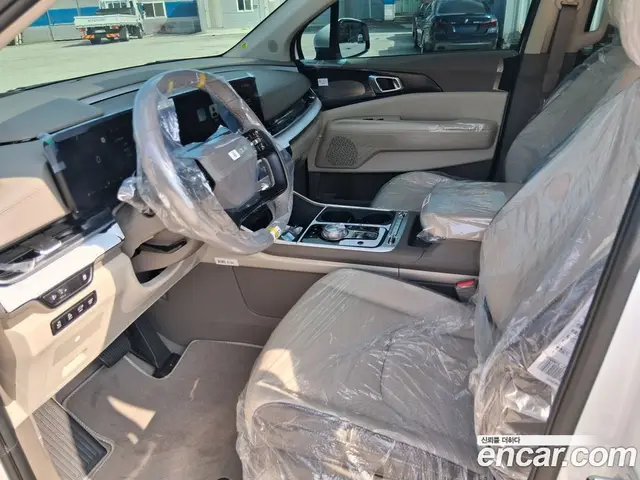 Kia Carnival 2026 1.6 автомат (гидро), миниатюра 12