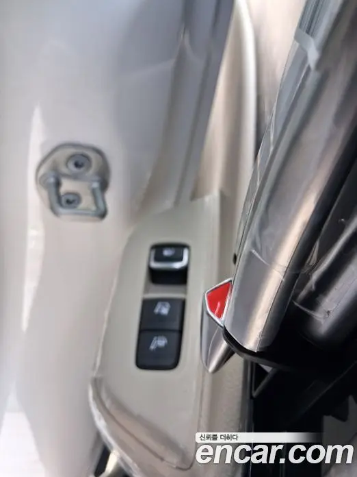 Kia Carnival 2026 1.6 автомат (гидро), фото 16