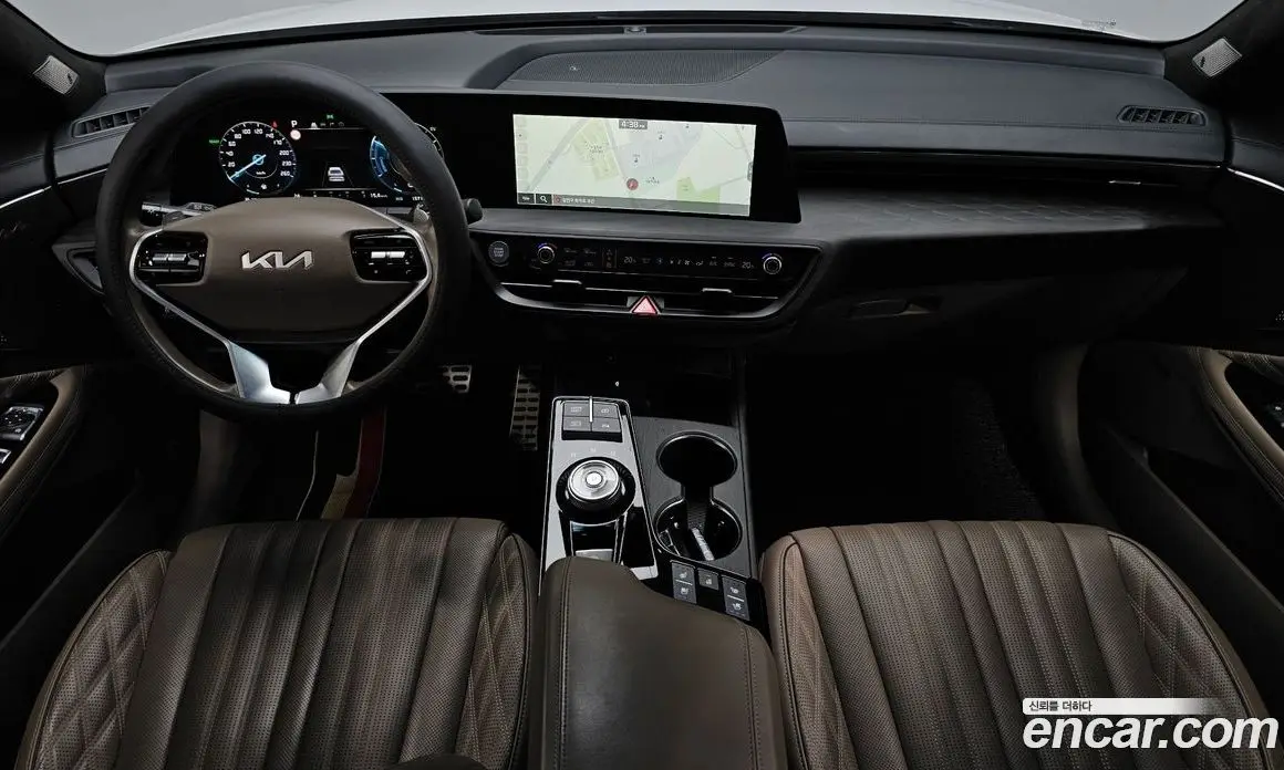 Kia K8 2021 1.6 автомат (гидро), фото 10 Kia K8 2021 1.6 автомат (гидро), фото 10