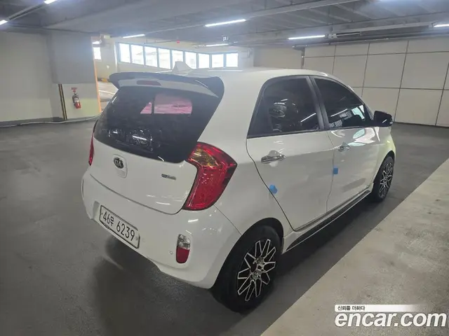 Kia Morning 2013 1.0 механика, миниатюра 2