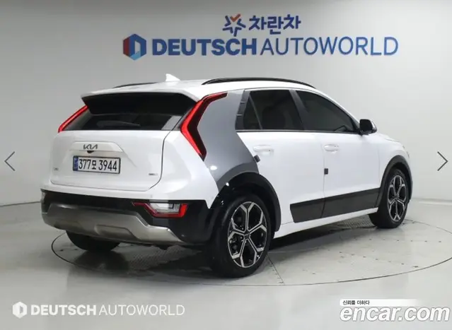 Kia Niro 2022 1.6 автомат (гидро), миниатюра 2