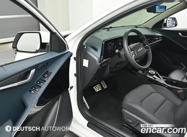 Kia Niro 2022 1.6 автомат (гидро), миниатюра 11
