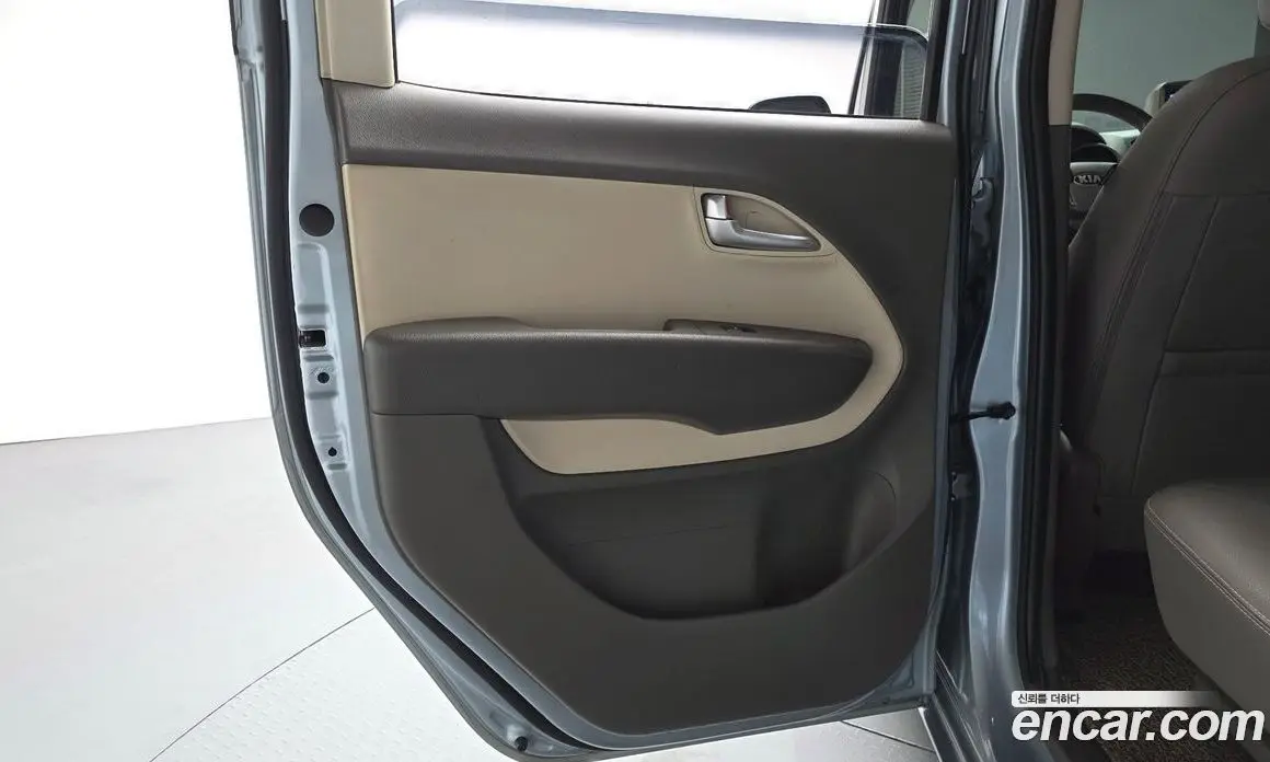 Kia Ray 2013 1.0 автомат (гидро), фото 14 Kia Ray 2013 1.0 автомат (гидро), фото 14