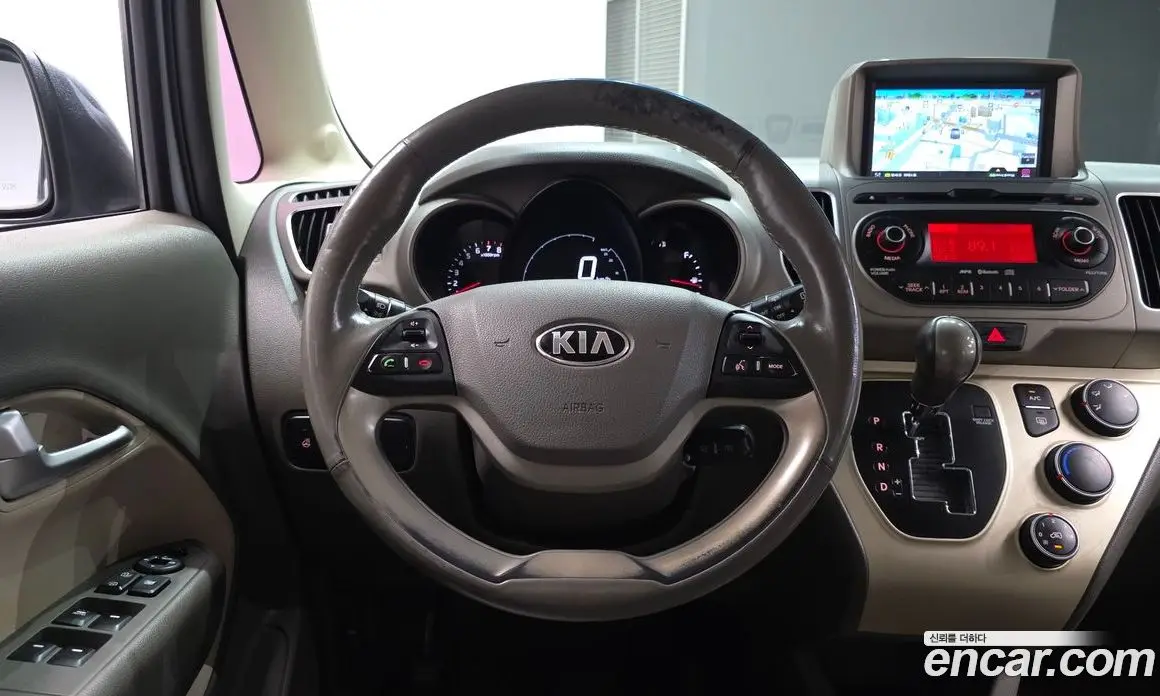Kia Ray 2013 1.0 автомат (гидро), фото 17 Kia Ray 2013 1.0 автомат (гидро), фото 17
