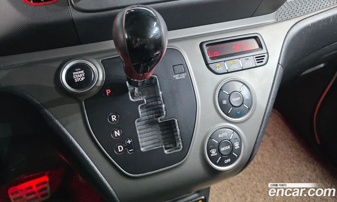 Kia Ray 2014 1.0 автомат (гидро), фото 9