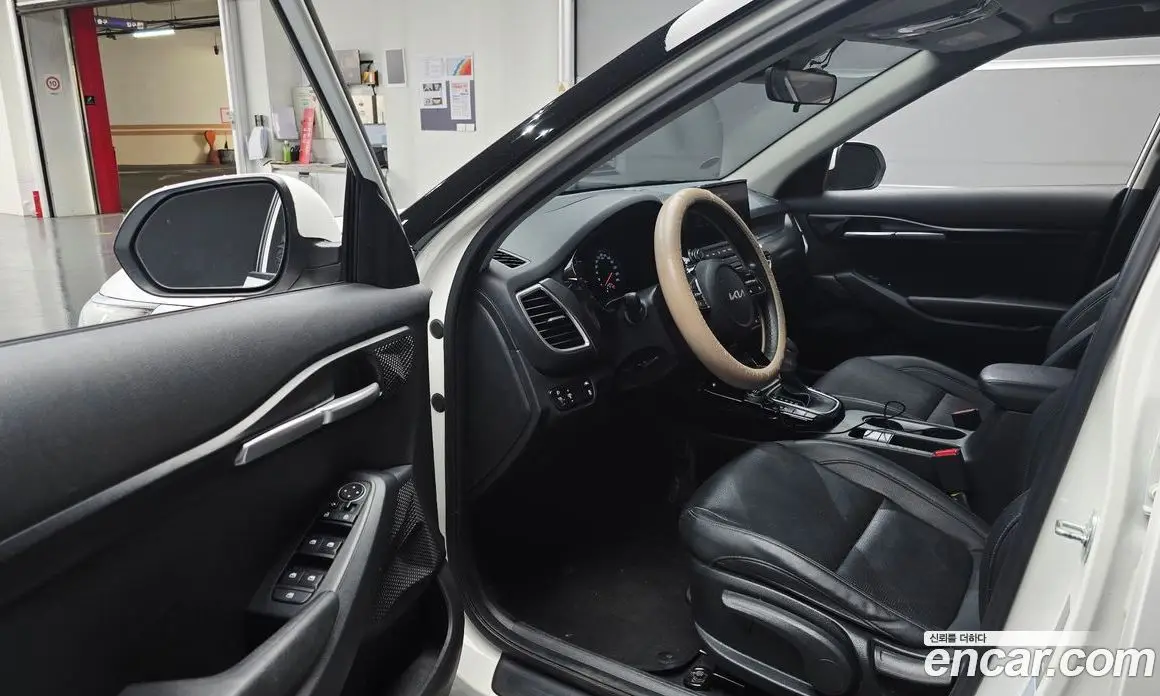 Kia Seltos 2021 1.6 автомат (гидро), фото 13 Kia Seltos 2021 1.6 автомат (гидро), фото 13