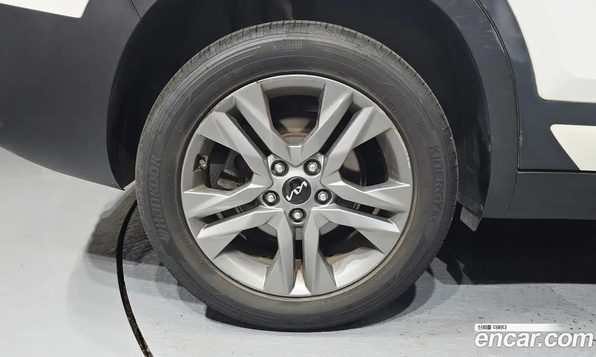 Kia Seltos 2021 1.6 автомат (гидро), фото 5 Kia Seltos 2021 1.6 автомат (гидро), фото 5