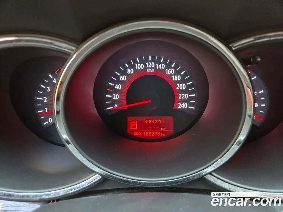 Kia Sorento 2011 2.0 автомат (гидро), фото 12