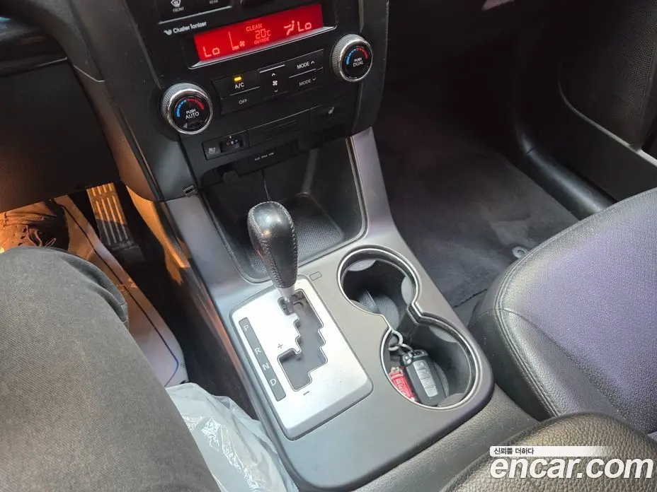 Kia Sorento 2011 2.0 автомат (гидро), фото 14