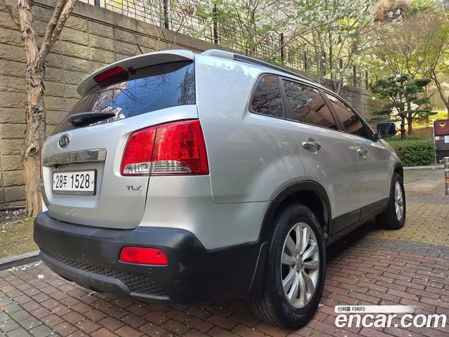 Kia Sorento 2011 2.0 автомат (гидро), миниатюра 5