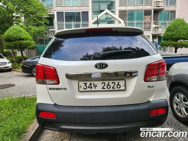 Kia Sorento 2011 2.0 автомат (гидро), миниатюра 4