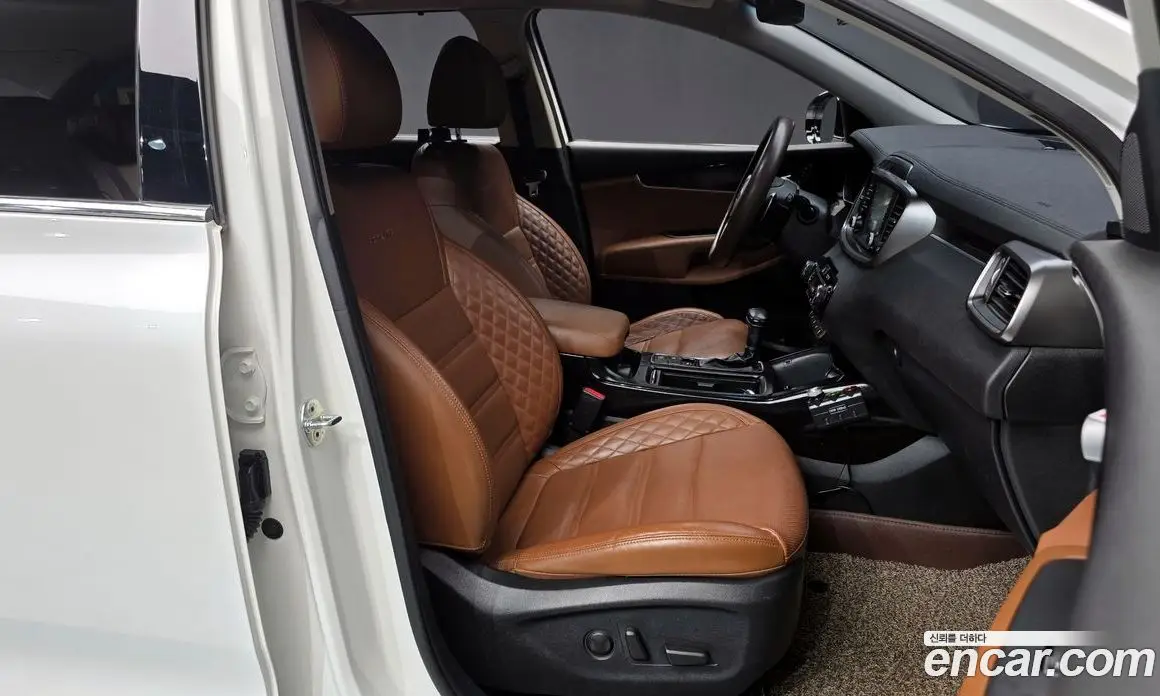 Kia Sorento 2019 2.2 автомат (гидро), фото 10