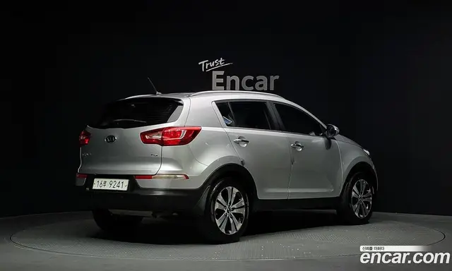 Kia Sportage 2010 2.0 автомат (гидро), миниатюра 2