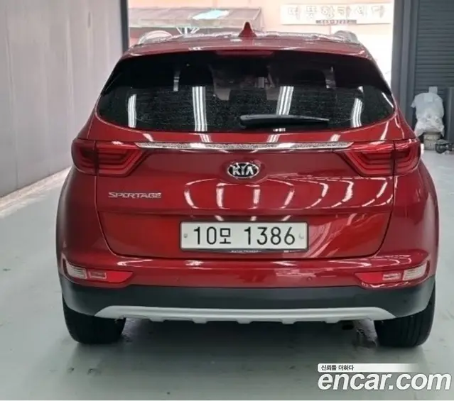 Kia Sportage 2017 2.0 автомат (гидро), миниатюра 4