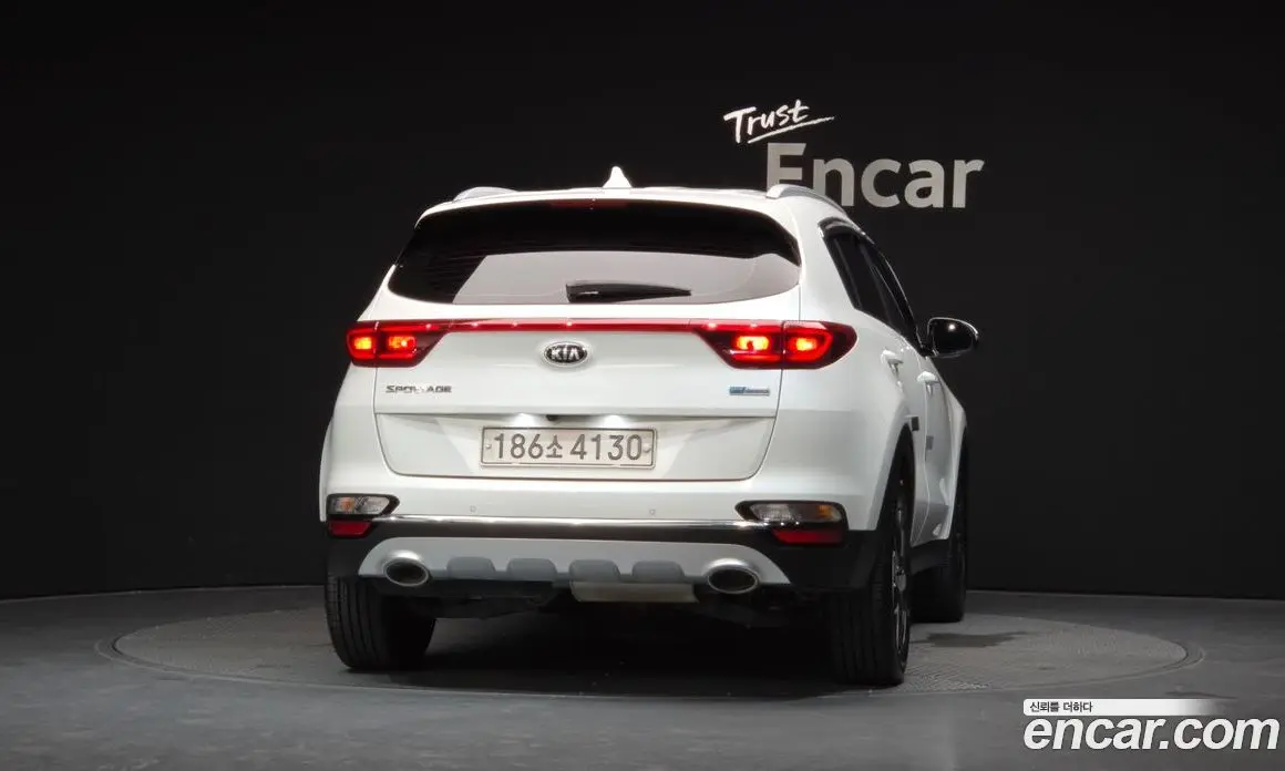 Kia Sportage 2018 1.6 автомат (гидро), фото 4