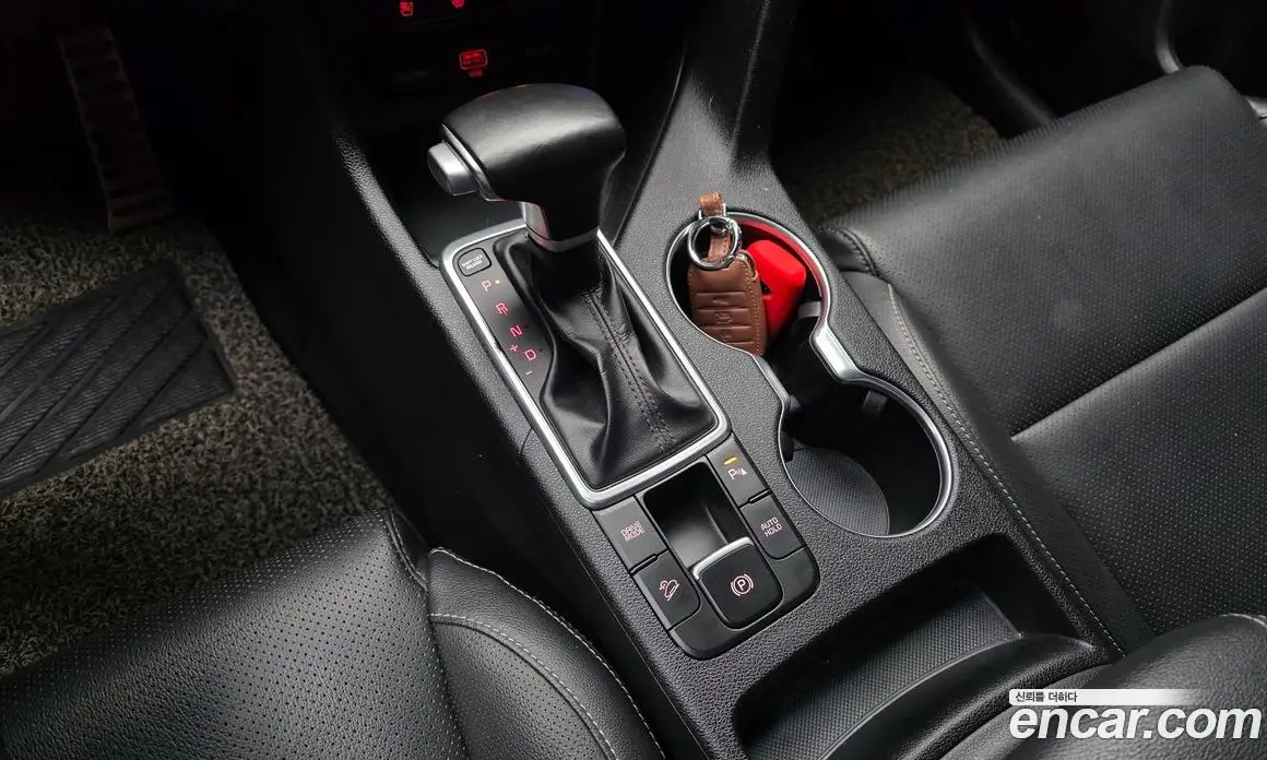 Kia Sportage 2018 2.0 автомат (гидро), фото 9