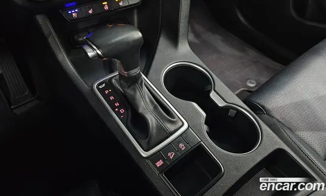 Kia Sportage 2018 2.0 автомат (гидро), миниатюра 9