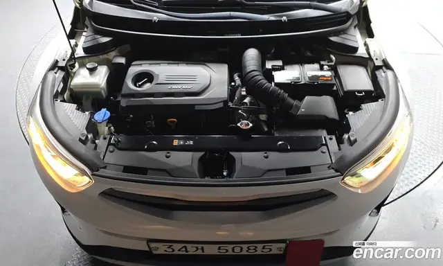 Kia Stonic 2017 1.6 автомат (гидро), миниатюра 6