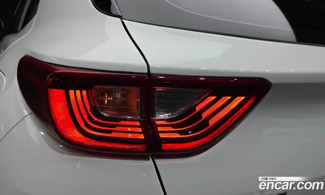 Kia Stonic 2017 1.6 автомат (гидро), миниатюра 9