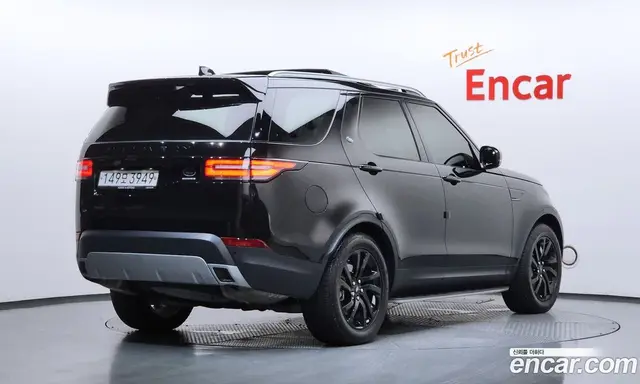 Land Rover Discovery 2019 3.0 автомат (гидро), миниатюра 2