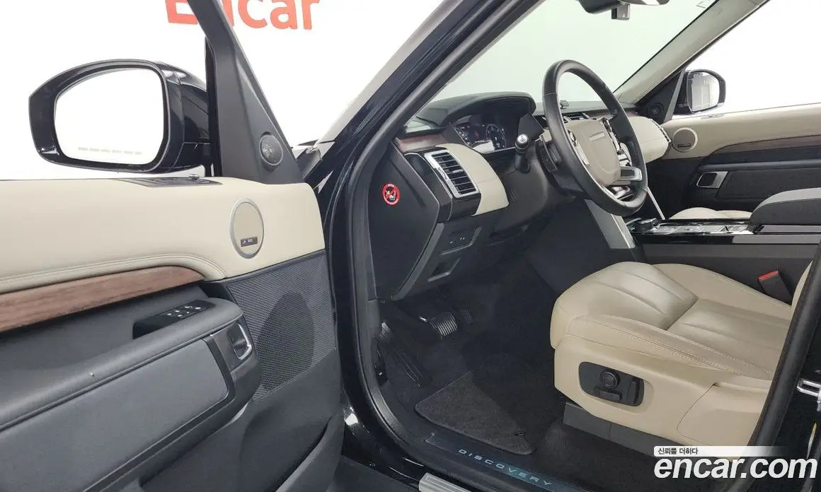 Land Rover Discovery 2019 3.0 автомат (гидро), фото 13