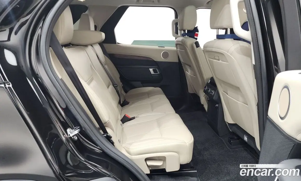 Land Rover Discovery 2019 3.0 автомат (гидро), фото 17