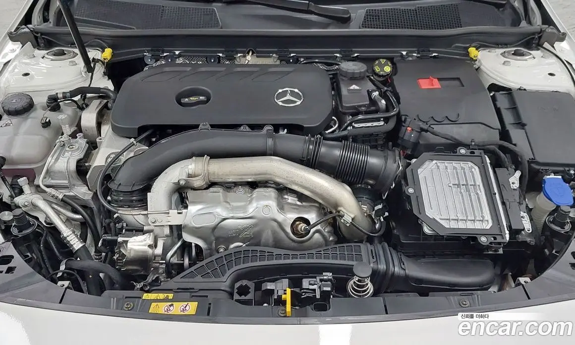 Mercedes-Benz A-Class 2025 2.0 автомат (гидро), фото 6