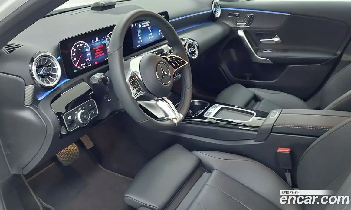 Mercedes-Benz A-Class 2025 2.0 автомат (гидро), фото 9
